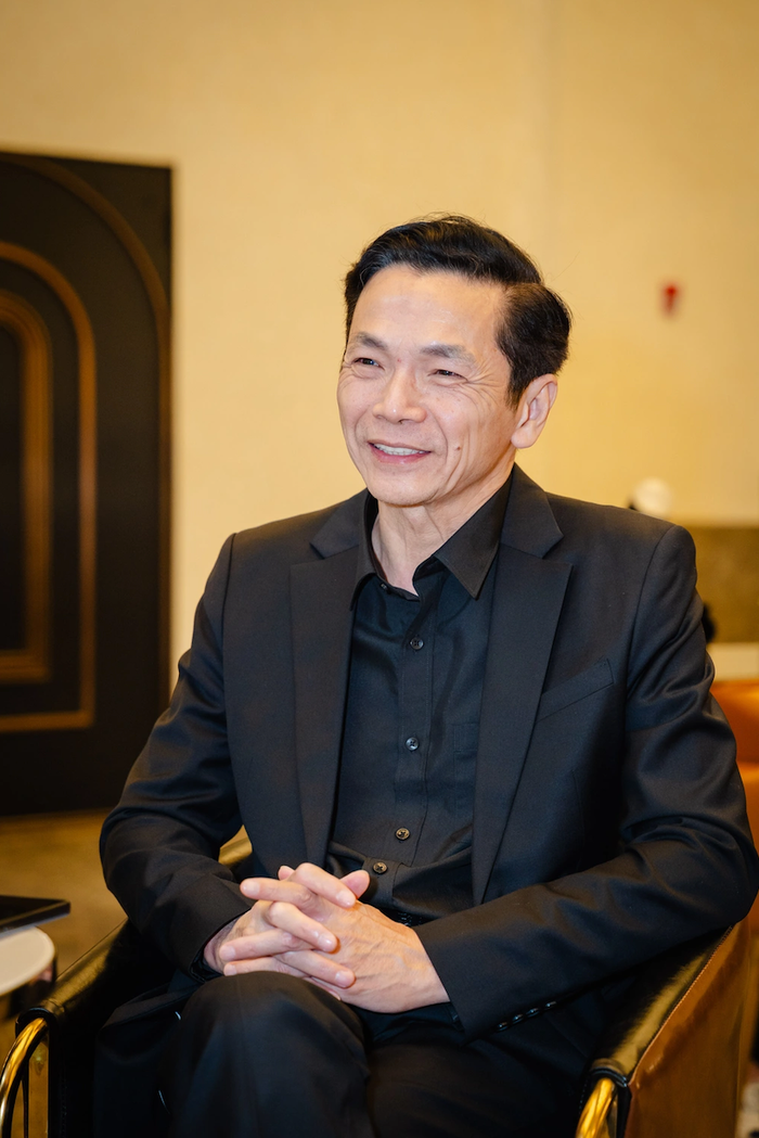 Sự trở lại của NSND Trung Anh trên màn ảnh rộng vẫn là điểm đáng chú ý.