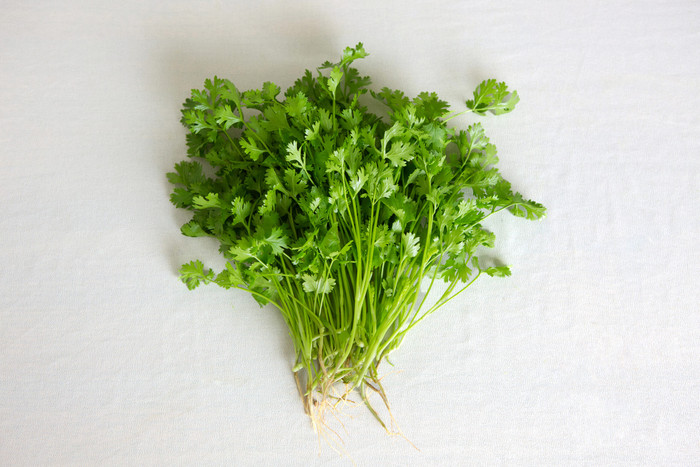 3 loại rau tưởng chỉ để ăn kèm nhưng lại có giá trị dinh dưỡng cao, nhiều người đang bỏ phí Ảnh 1