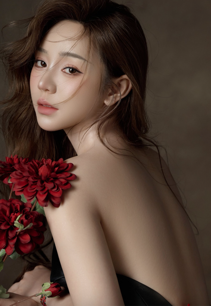 Quỳnh Kool vừa đăng tải loạt ảnh mới trên trang cá nhân (Ảnh: FBNV).