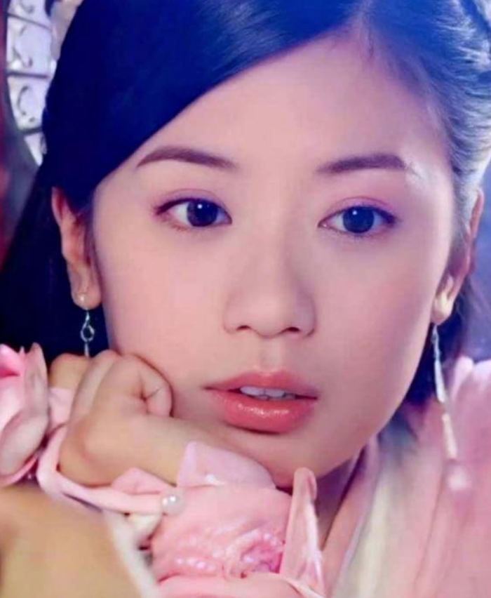 Chu Chỉ Nhược, nhân vật có sự thay đổi lớn trong Ỷ Thiên Đồ Long Ký.