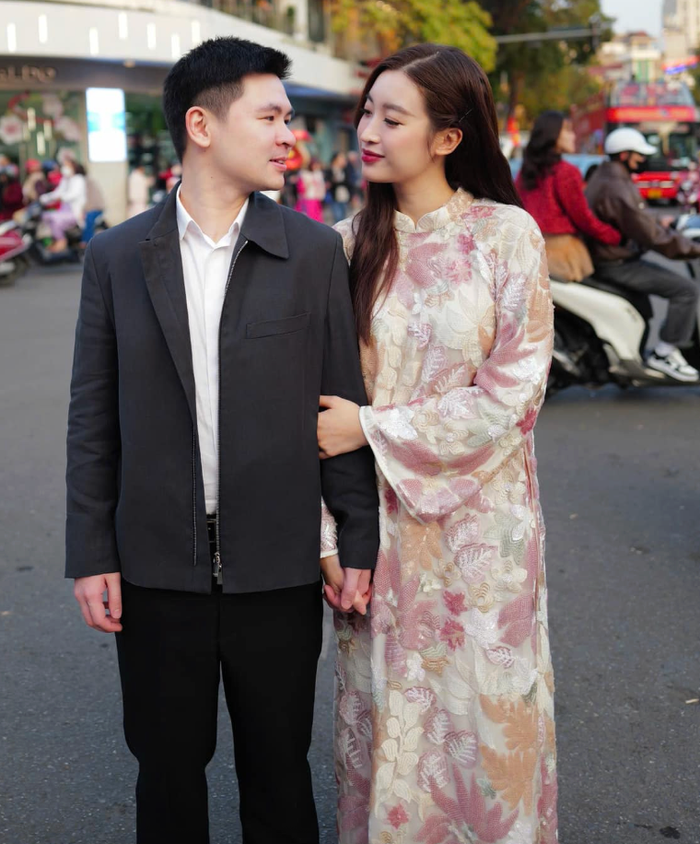 Đỗ Mỹ Linh đang có cuộc sống hôn nhân hạnh phúc bên ông xã doanh nhân. Cô từng vướng tin đồn mang thai lần hai từ cuối năm 2025. Ảnh: FBNV