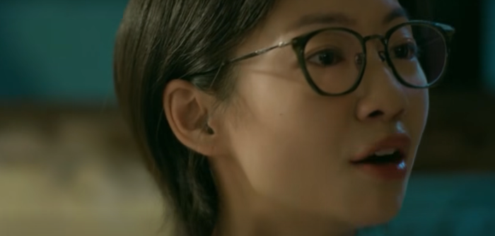 Nhân vật Chi (Hoàng Hà) bật khóc khi biết thời gian sống của Thành (Thanh Sơn) không còn nhiều.