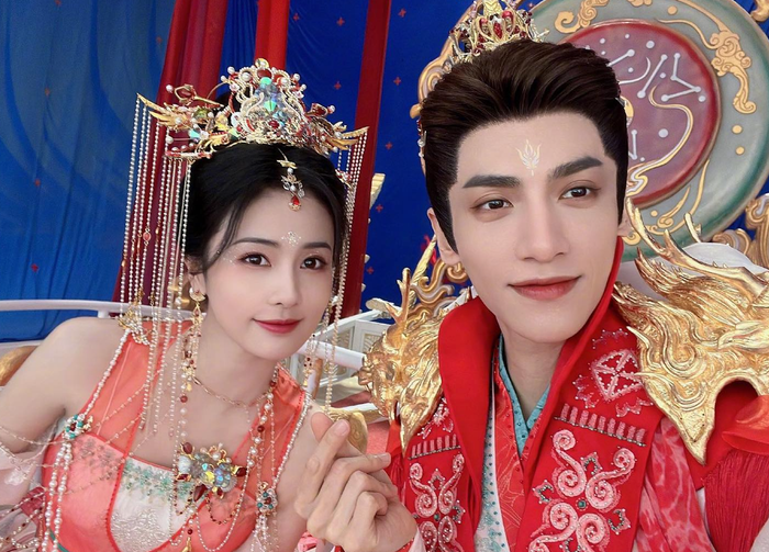 Với La Vân Hi và Bạch Lộc, phim mang màu sắc tiên hiệp, kể về hành trình nhiều kiếp giữa hai nhân vật chính, từ đối đầu đến yêu thương khi nữ chính ban đầu mang mục tiêu tiêu diệt đối phương nhưng lại bị cuốn vào tình duyên định mệnh.