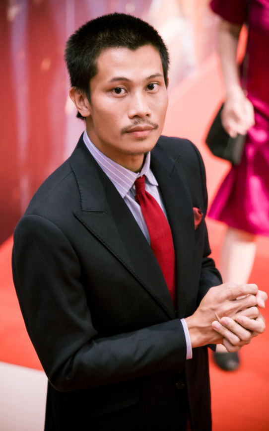 Phương Nam, gương mặt đang nổi bật với khả năng biến hóa đa dạng trên màn ảnh Việt