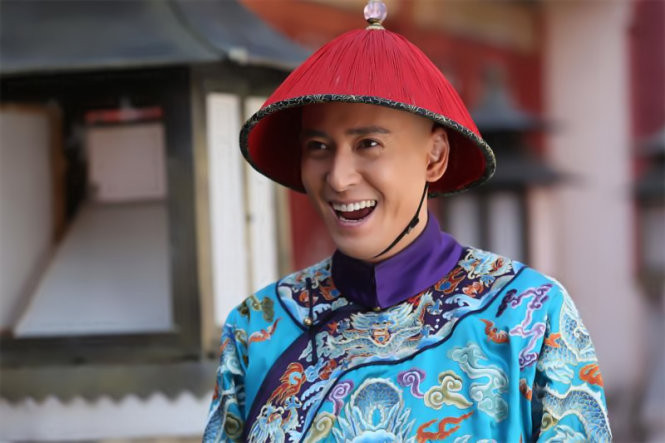 Thay vì kiếm và nội công, vũ khí lợi hại nhất của Vi Tiểu Bảo lại là lời nói.&nbsp;