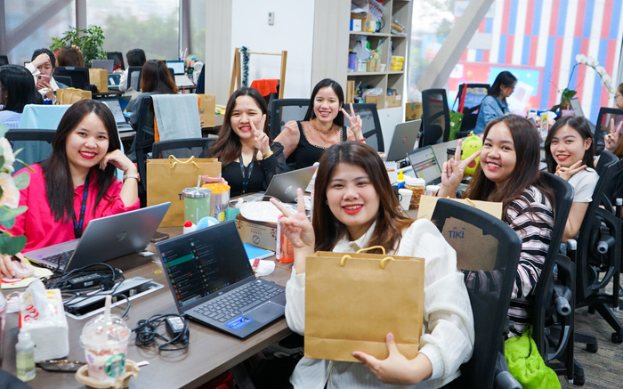 Làm việc xuyên lễ 30/4 và 1/5, người lao động được trả lương thế nào? Ảnh 2