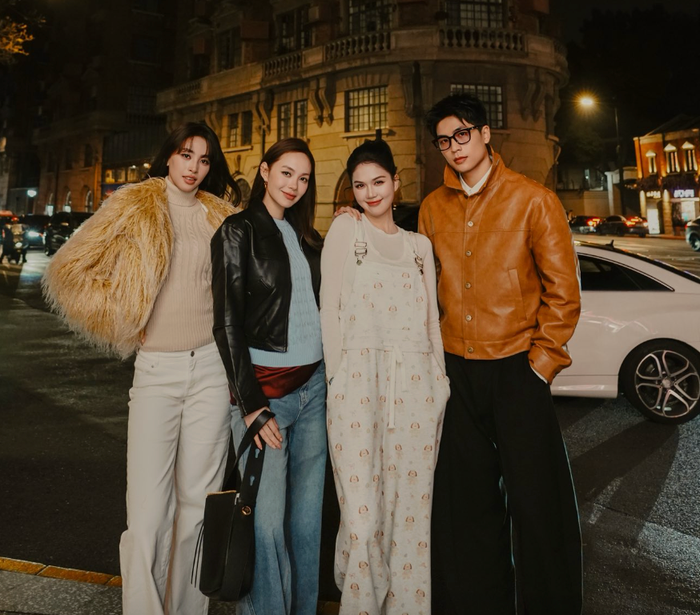 Ngọc Trinh sở hữu mối quan hệ rộng rãi ở trong giới showbiz. Ảnh: FBNV