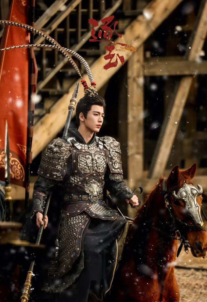 Tạo hình gây tranh cãi của Trương Lăng Hách trong Trục Ngọc. - Ảng: iQIYI