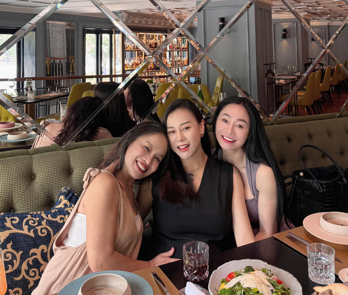 Phương Oanh đã nhận được nhiều lời động viên, quan tâm từ phía đồng nghiệp. Ảnh: FBNV