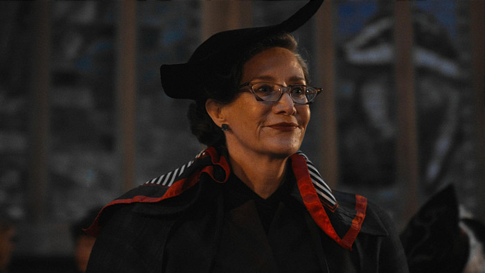 Thông qua phim tài liệu, khán giả được đưa đến Warner Bros. Studios Leavesden.