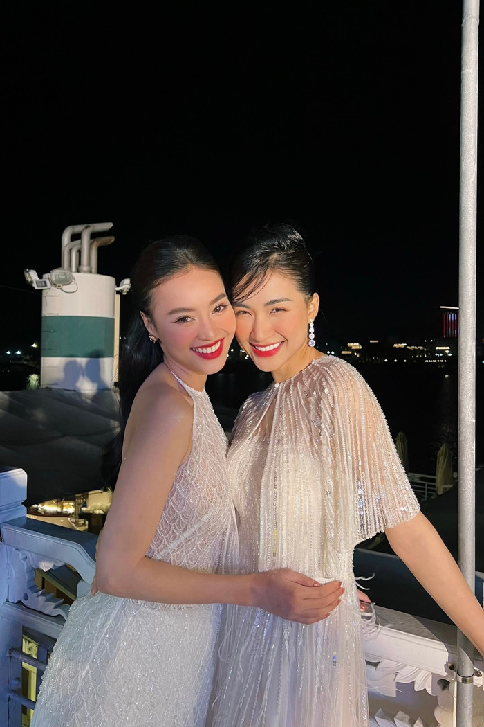 Hòa Minzy và Ninh Dương Lan Ngọc sở hữu mối quan hệ thân thiết từ nhiều năm trước. Ảnh: FBNV