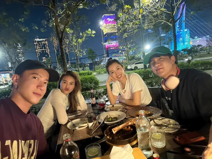 Thái độ đặc biệt S.T Sơn Thạch dành cho Ninh Dương Lan Ngọc Ảnh 4