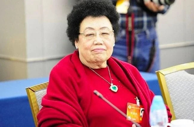 Vợ tỷ phú của Đường Tăng 'Tây Du Ký' qua đời Ảnh 2