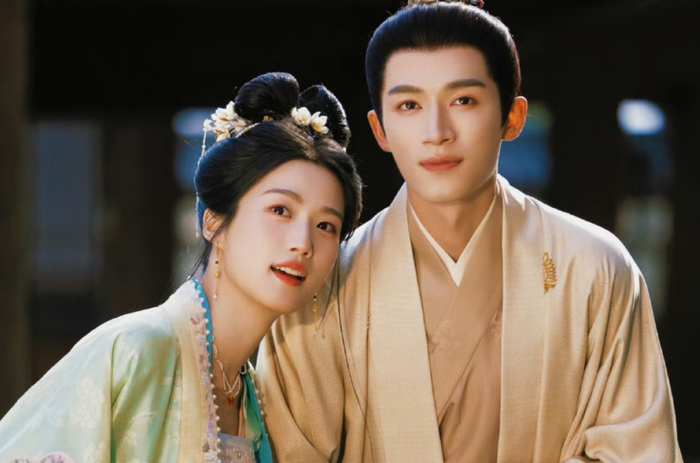 Những cặp đôi lệch tuổi gây bão màn ảnh Hoa ngữ Ảnh 3