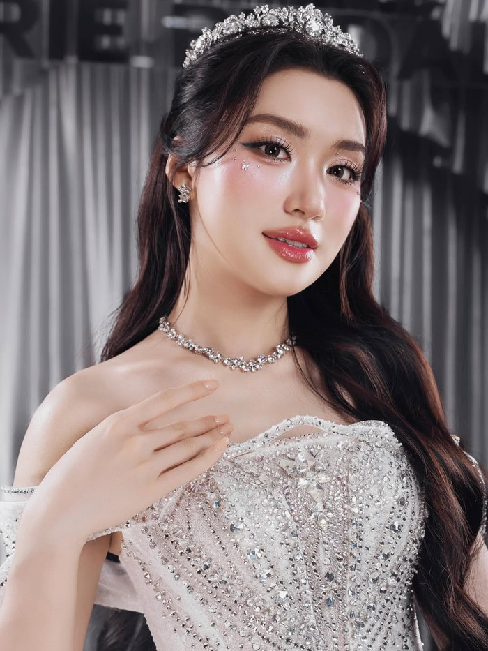 Phương Oanh trong tạo hình cô dâu. Ảnh: IGNV