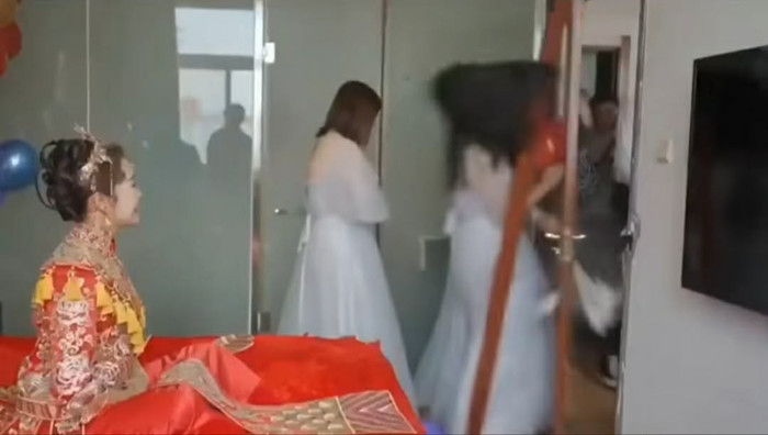 Đi đám cưới bạn thân, cô gái trẻ gặp sự việc kinh hoàng Ảnh 1