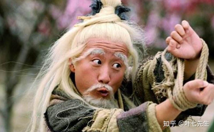 Lối đánh hai tay độc lập tạo lợi thế lớn cho Chu Bá Thông