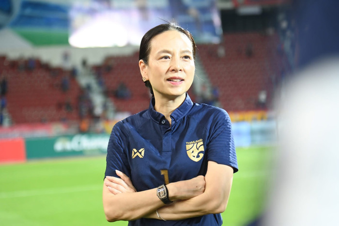 Giấc mơ World Cup của Madam Pang đang được thắp lên, nhưng cũng đứng trước nguy cơ tan vỡ khi bước vào thời khắc quyết định. Ảnh: Madam Pang