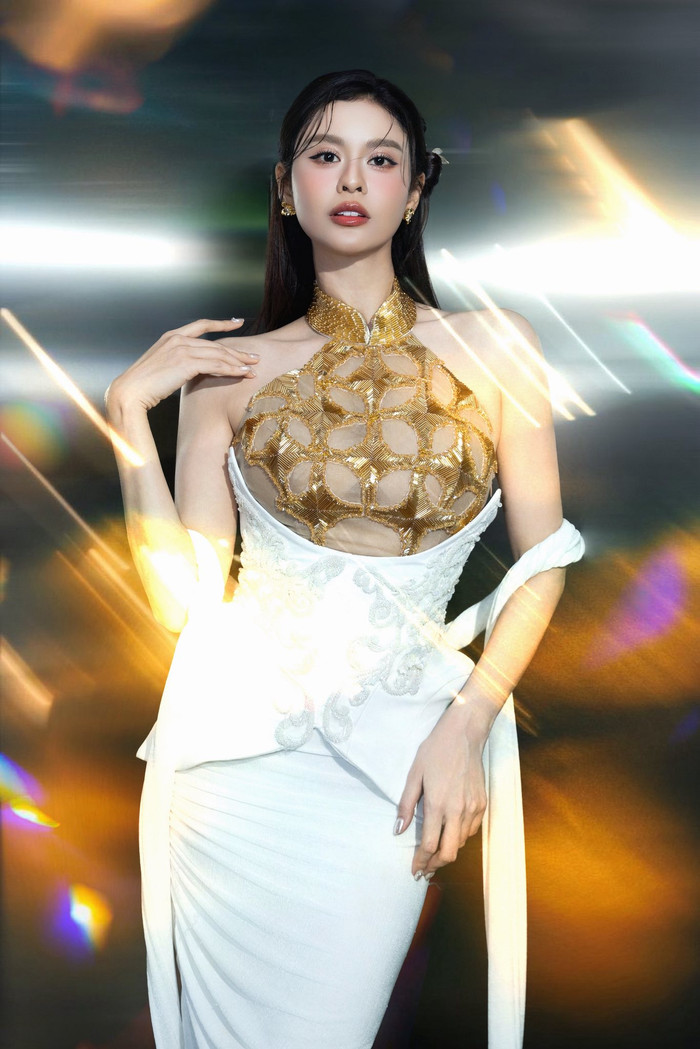 Ở tuổi ngoài 30, Trương Quỳnh Anh vẫn giữ được nhan sắc trẻ trung, cuốn hút.