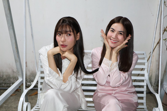 Thúy Diễm cùng Kha Ly.&nbsp;