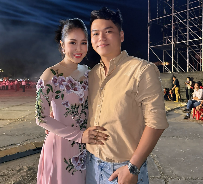 Chồng kém 7 tuổi phản ứng về việc Lê Phương bị phản bội trong phim Bóng Ma Hạnh Phúc.&nbsp;