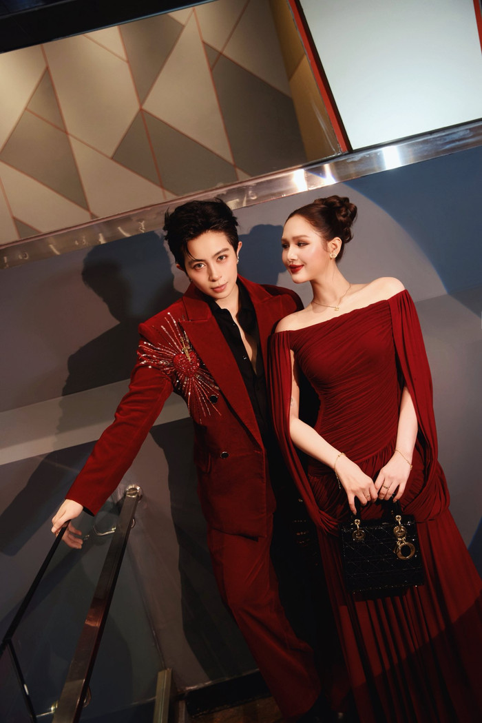 Xoài No được nhận xét ngày càng xinh đẹp, nhuận sắc khi ở bên Gil Lê. Ảnh: FBNV