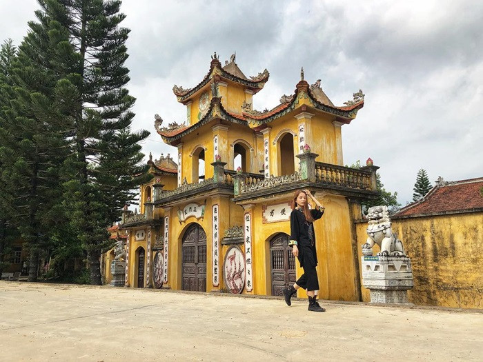 Những địa điểm bình dị nhưng rất hút khách du lịch tại quê Hoà Minzy.