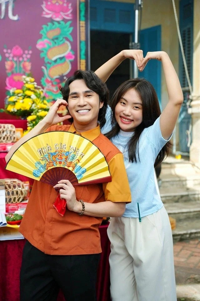 Huỳnh Lập góp phần giúp Phương Mỹ Chi 'đổi đời', trở thành nữ ca sĩ có phim điện ảnh đạt doanh thu trăm tỷ đồng.