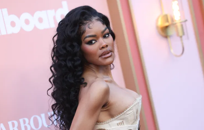 Teyana Taylor khẳng định phong cách thời trang táo bạo. Ảnh: Getty Images