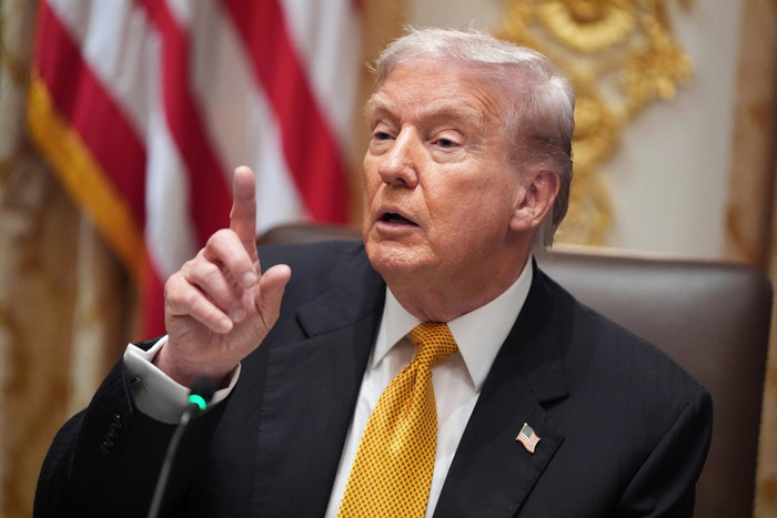 Tổng thống Donald Trump trong cuộc gặp Thủ tướng Hungary Viktor Orban tại Nhà Trắng hôm 7/11/2025. Ảnh: AP&nbsp;