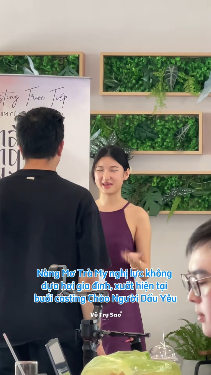 Khoảnh khắc người mẫu Nàng Mơ xuất hiện tại buổi casting phim điện ảnh mới đây đã khiến dân mạng 'dậy sóng'. (Ảnh chụp màn hình TikTok Vũ Trụ Sao)