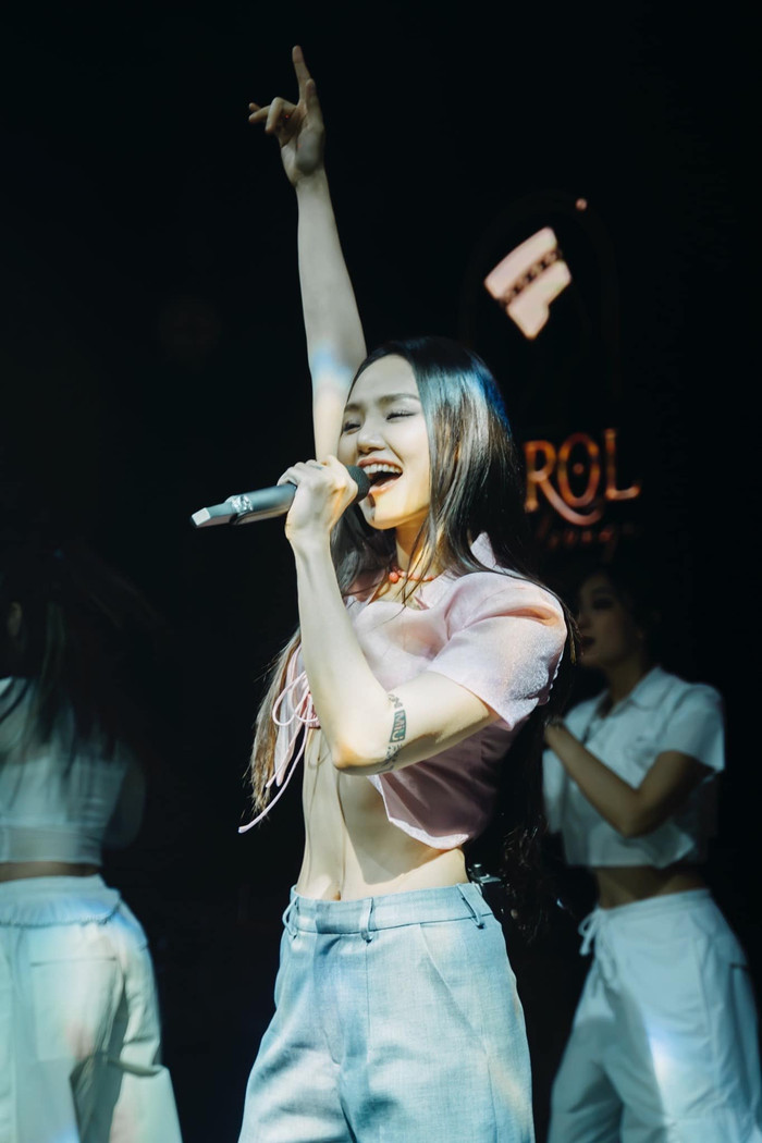 Quá đáng tiếc cho Miu Lê Ảnh 9
