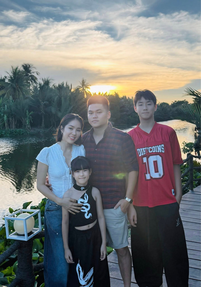 Tổ ấm hạnh phúc của Lê Phương.