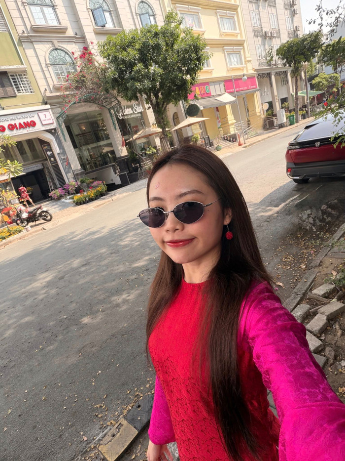 Phương Mỹ Chi được nhiều khán giả nhận xét là mang đến nguồn năng lượng trẻ trung.
