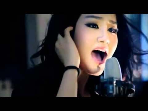 Miu Lê từng gây sốt với bản cover ca khúc Impossible.