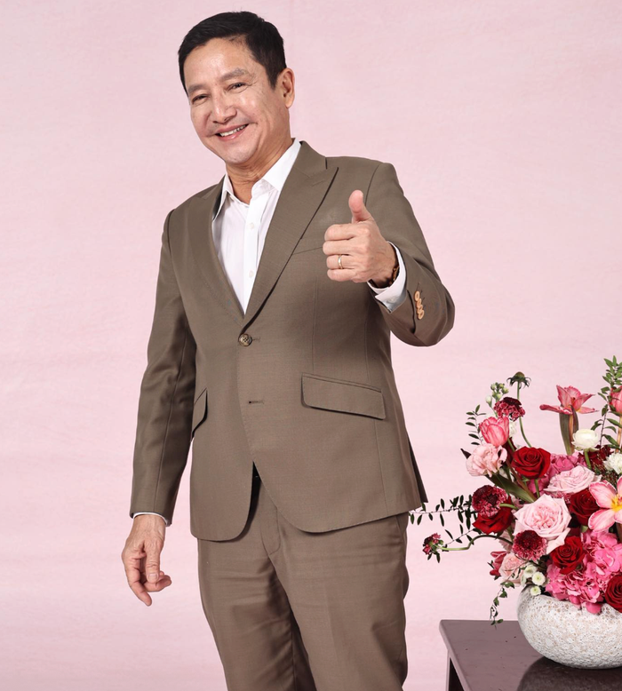 Khán giả sau khi biết tin đều để lại bình luận hy vọng sức khoẻ của NSƯT Chí Trung sớm hồi phục. Ảnh: FBNV