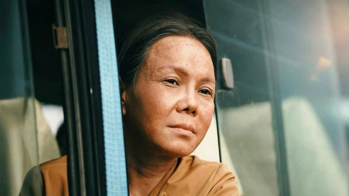 Việt Hương trong phim điện ảnh Cục Vàng Của Ngoại.