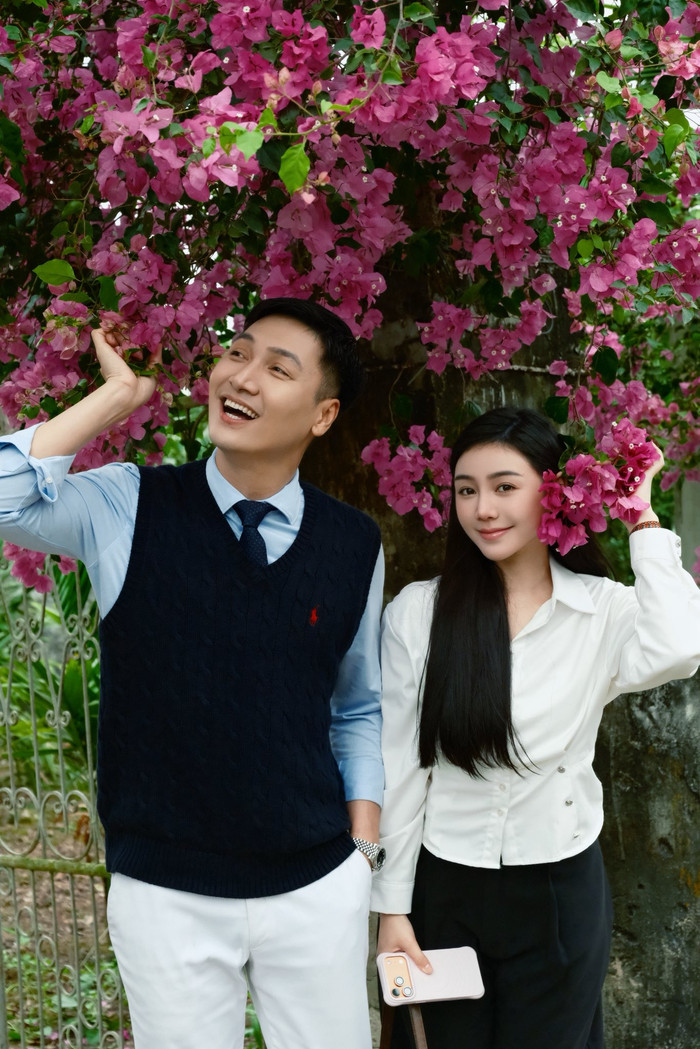 Chuyện tình dang dở của Mạnh Trường và Quỳnh Kool trong phim Bước Chân Vào Đời khiến nhiều khán giả tiếc nuối (Ảnh: FBNV).