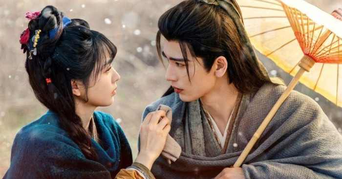 Trương Lăng Hách và Điền Hi Vi mang đến một chuyện tình cưới trước yêu sau giữa thời loạn. Từ cô gái xuất thân bình dân, Phàn Trường Ngọc dần trưởng thành thành nữ chiến binh mạnh mẽ khi cùng Tạ Chinh đối mặt chiến tranh và âm mưu triều chính. Phim ghi điểm nhờ nhịp phim chắc tay, tuyến nữ chính cá tính và chất sử thi trong các phân cảnh chiến trường.