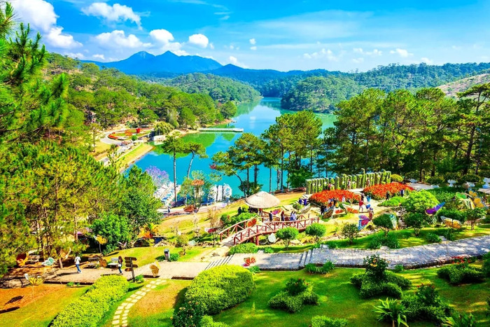 Khung cảnh xinh đẹp ở Đà Lạt.