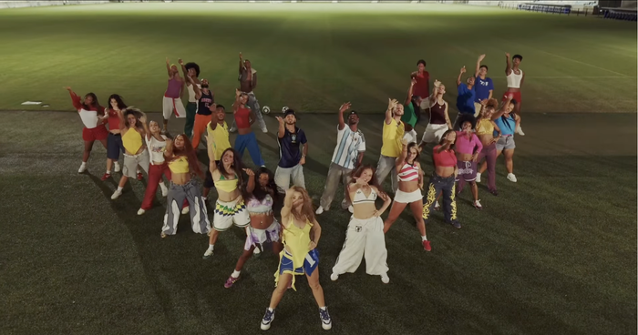 Shakira quyên góp tiền bản quyền ca khúc World Cup 2026 cho trẻ em khó khăn Ảnh 2