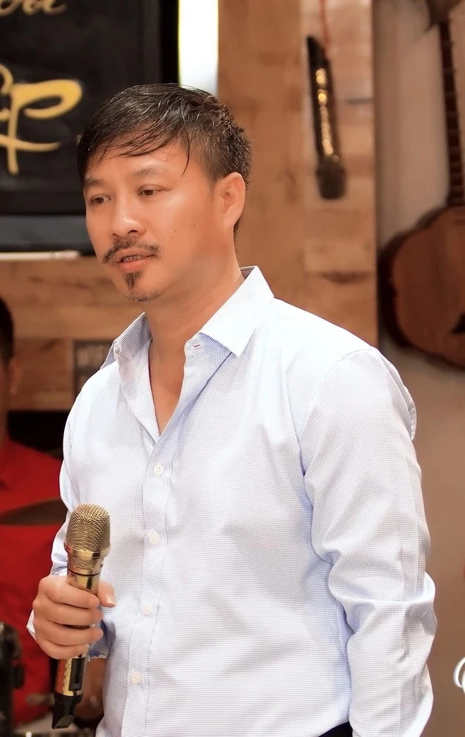 Danh tính ca sĩ Quang Lập vừa bị khởi tố Ảnh 2