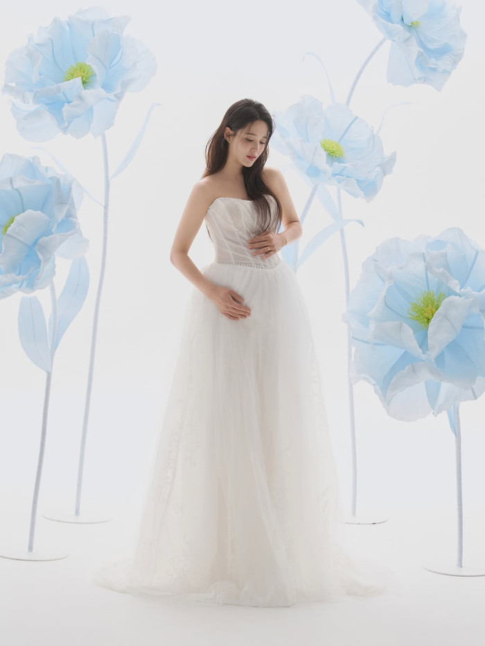Nam Bo Ra thể hiện sự hào hứng khi chuẩn bị đón con đầu lòng. Ảnh: IGNV