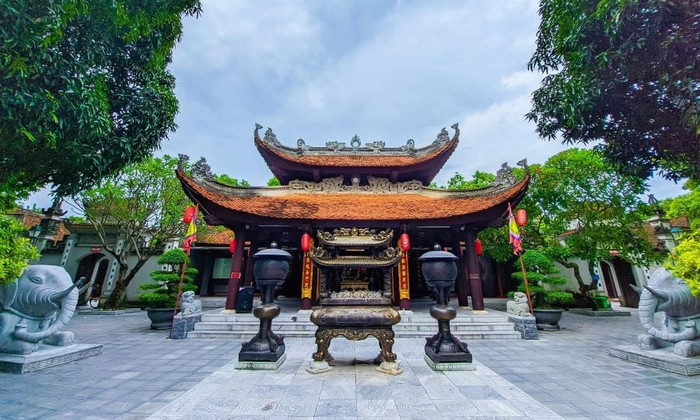 Đền Đô Bắc Ninh.