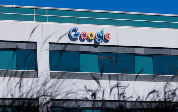 Google của Alphabet và Blackstone tuyên bố sẽ thành lập một liên doanh kinh doanh điện toán đám mây nhằm đáp ứng nhu cầu AI tăng mạnh. Ảnh: Reuters