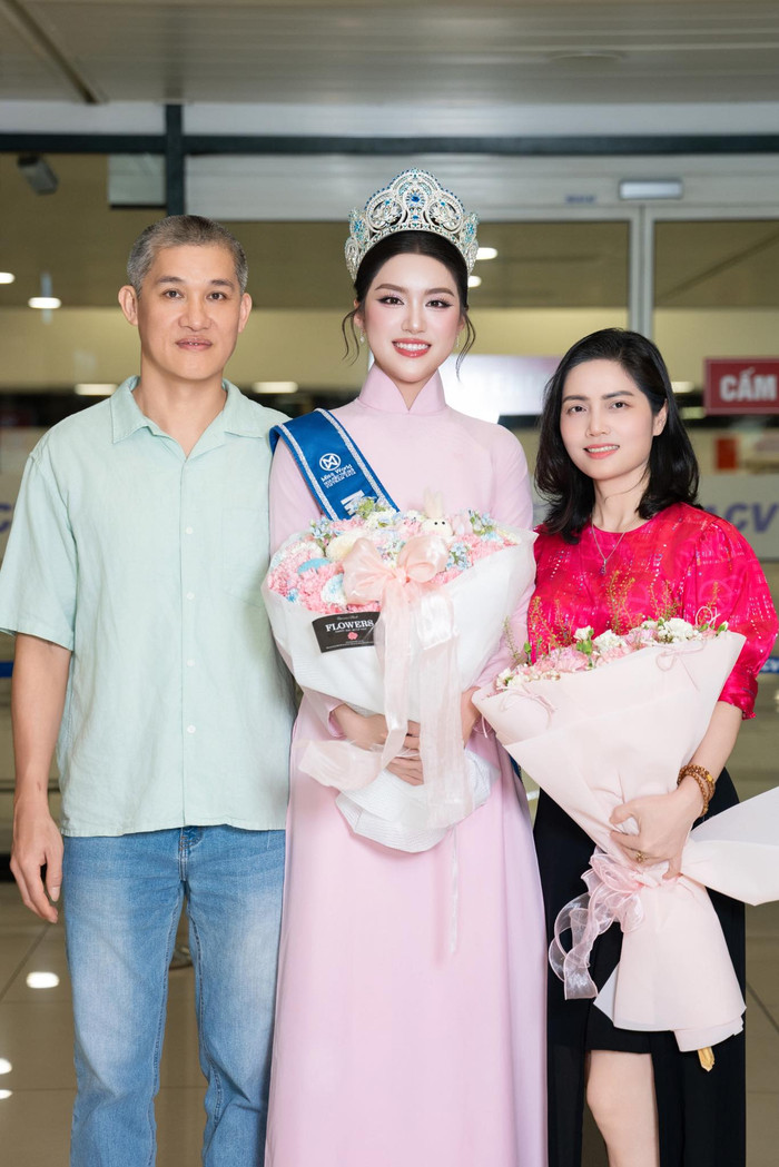 Phương Oanh sẽ thi Miss World vào năm 2027.