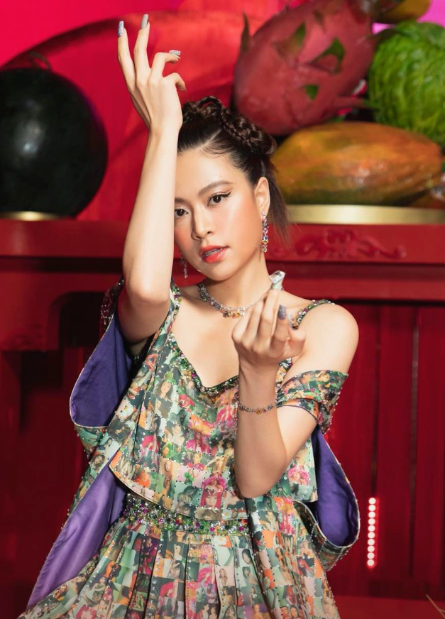 Hai 'đứa con' để đời của Hoàng Thùy Linh Ảnh 5