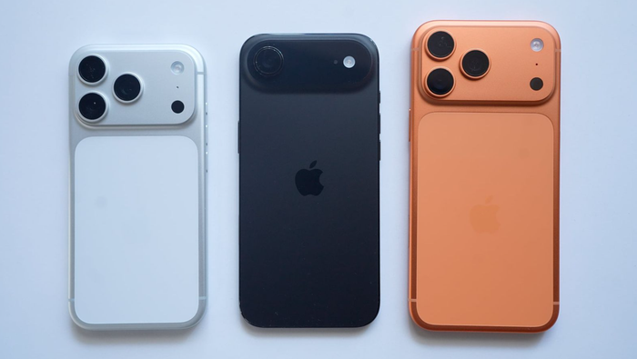 Apple được cho là muốn từ bỏ chất liệu nhôm trên các mẫu iPhone và đang cân nhắc hai vật liệu mới nhằm cân bằng tốt hơn giữa trọng lượng và khả năng tản nhiệt.&nbsp;