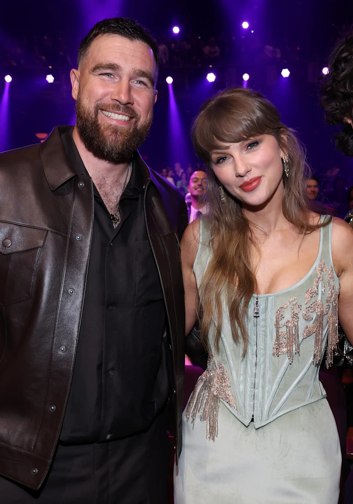 Taylor Swift và Travis Kelce hiện đang chuẩn bị cho đám cưới dự kiến diễn ra vào tháng 7 tới tại New York.