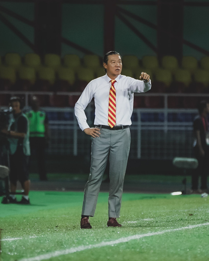 Dù thất bại 0-1 trên sân nhà trước Buriram United ở trận chung kết lượt đi, HLV Kim Pan-gon vẫn tin rằng đại diệ Malaysia Selangor còn nguyên cơ hội vô địch tại Thái Lan. Ảnh: Selangor&nbsp;